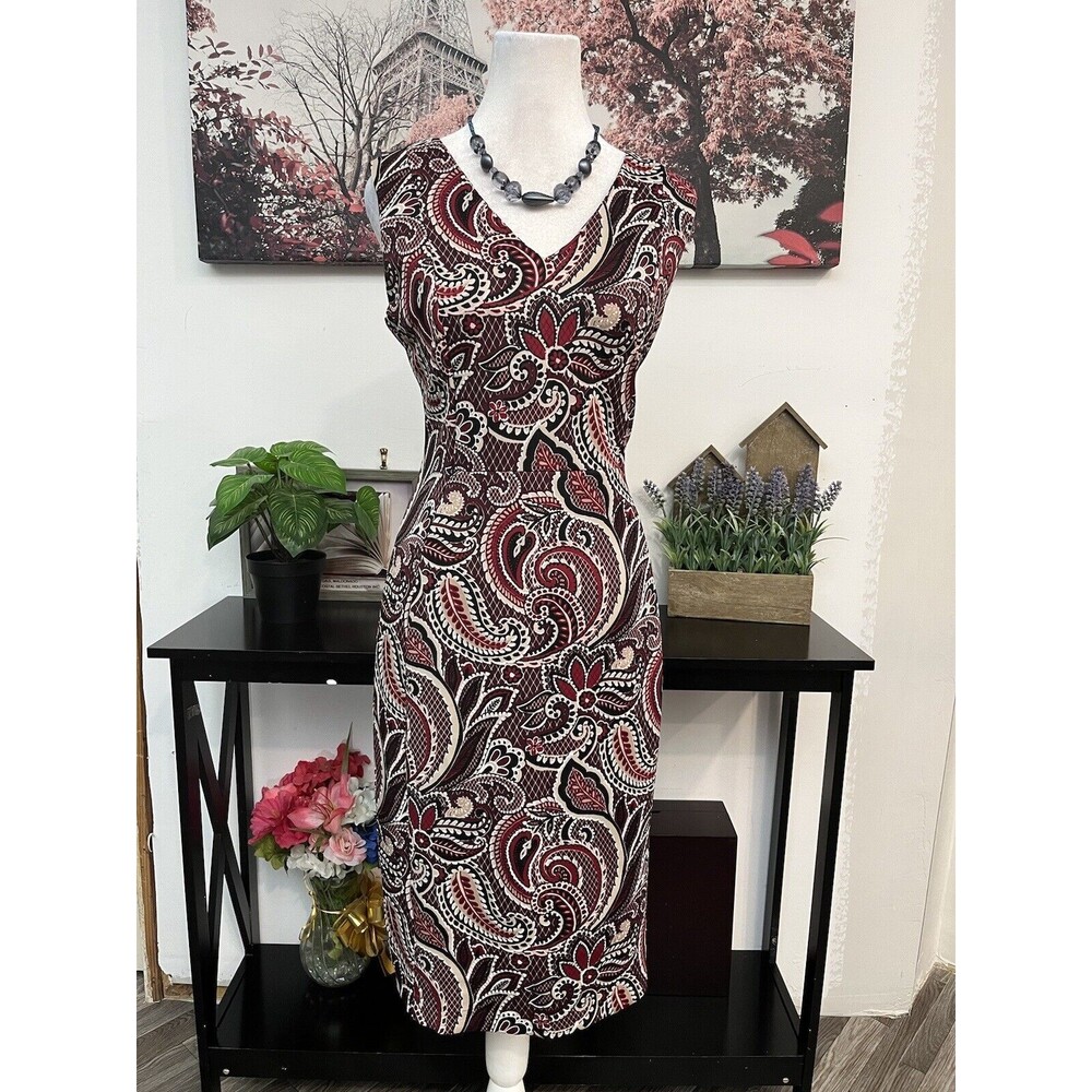 Shelby & Palmer Women’s Sheath Dress Size 8 Sleeveless V Neck Zipper Back Floral
